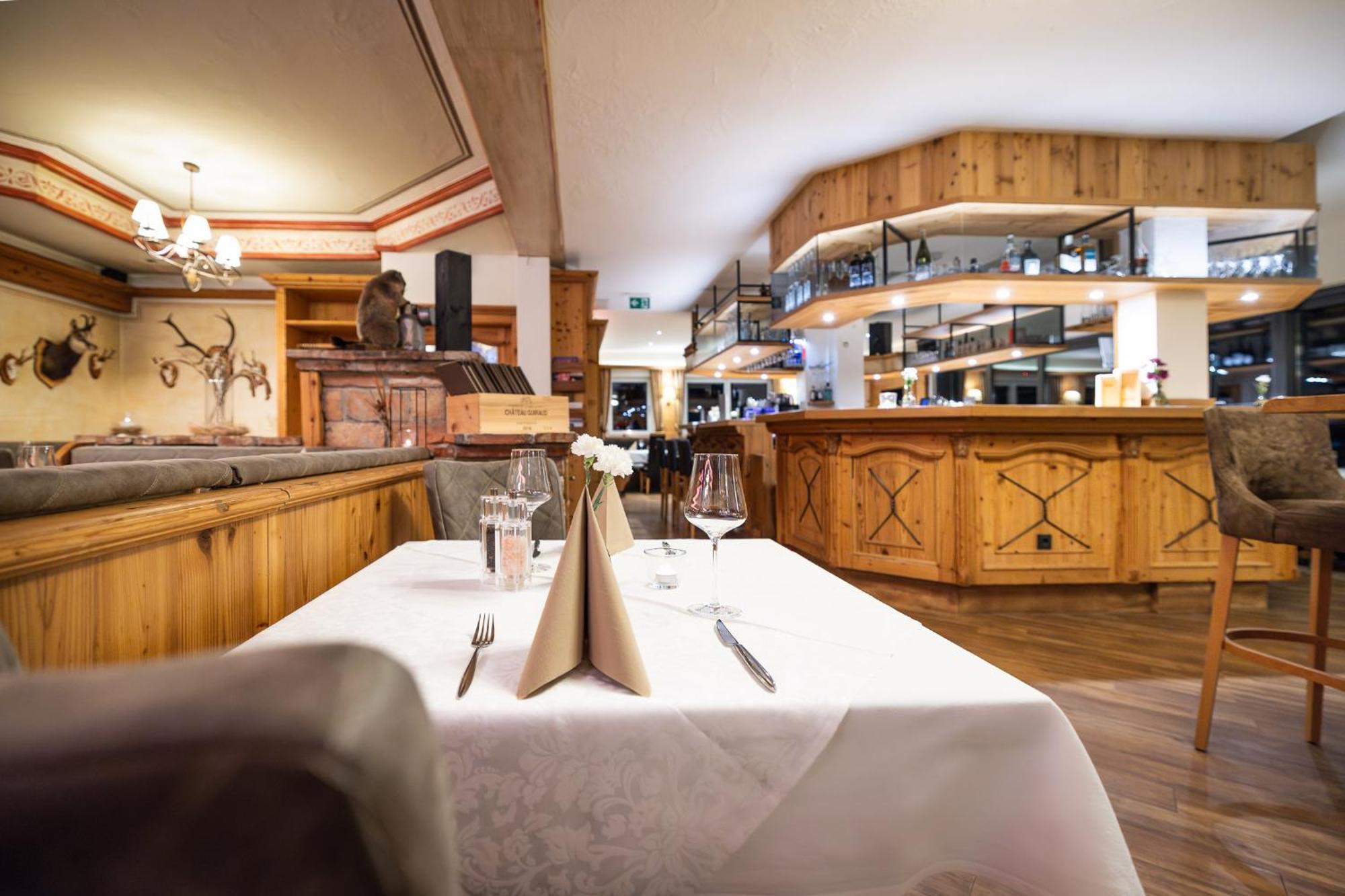 Hotel Hubertus Sankt Johann im Pongau Ngoại thất bức ảnh